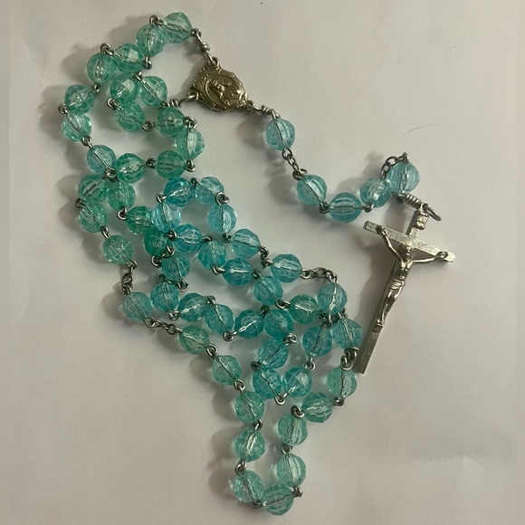 Rosary light blue silver tone crucifix - jewelry - Picture 2 of 6